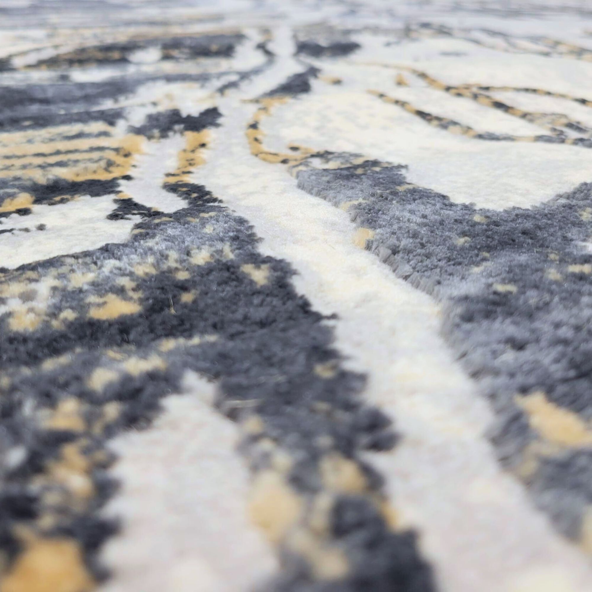 Current Gray PGI Rug 9x12 ft - Image 10